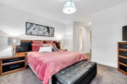 4 Porter Cres, Fulham Gardens SA 5024, Australia