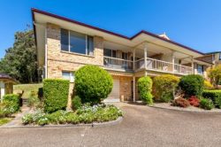 Unit 1/2A Shoalhaven Dr, Woy Woy NSW 2256, Australia