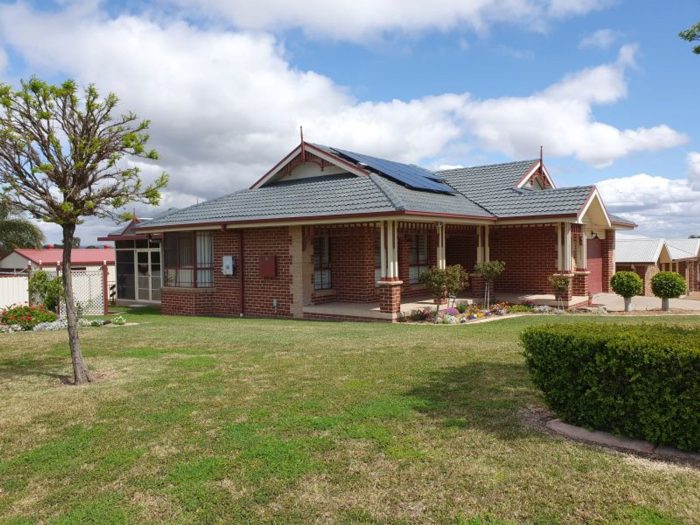 2 Ted Clay St, Muswellbrook NSW 2333, Australia
