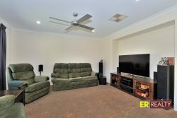 56 Birkett Cir, Ellenbrook WA 6069, Australia