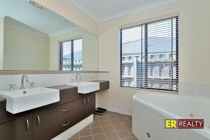 56 Birkett Cir, Ellenbrook WA 6069, Australia