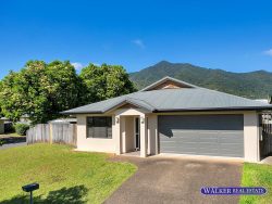 1 Capricorn St, Bentley Park QLD 4869, Australia