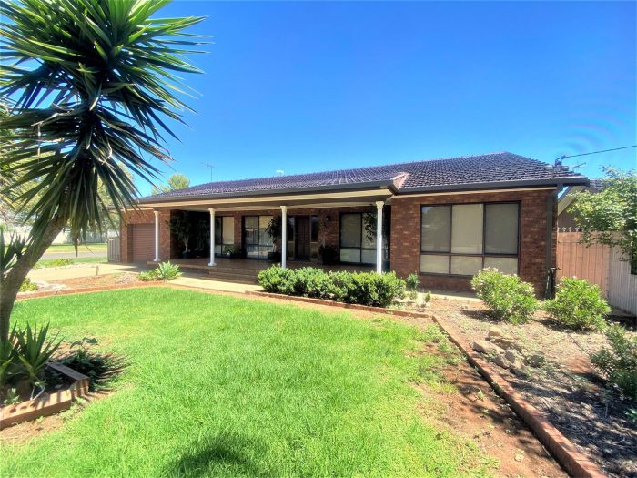 44 Henry St, Yenda NSW 2681, Australia