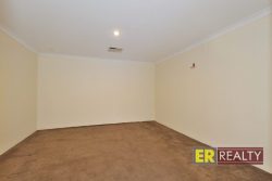 26 Pirianda Way, Aveley WA 6069, Australia