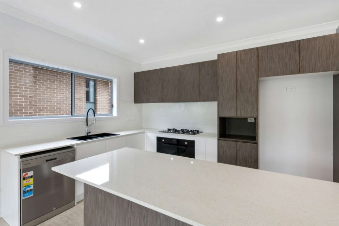 5/6 Boronga Cres, Berkeley NSW 2506, Australia