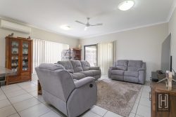 4 Hartnett St, North Lakes QLD 4509, Australia