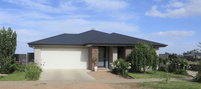 13 Marne St, Kerang VIC 3579, Australia