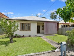 37 Morehead St, Bungalow QLD 4870, Australia