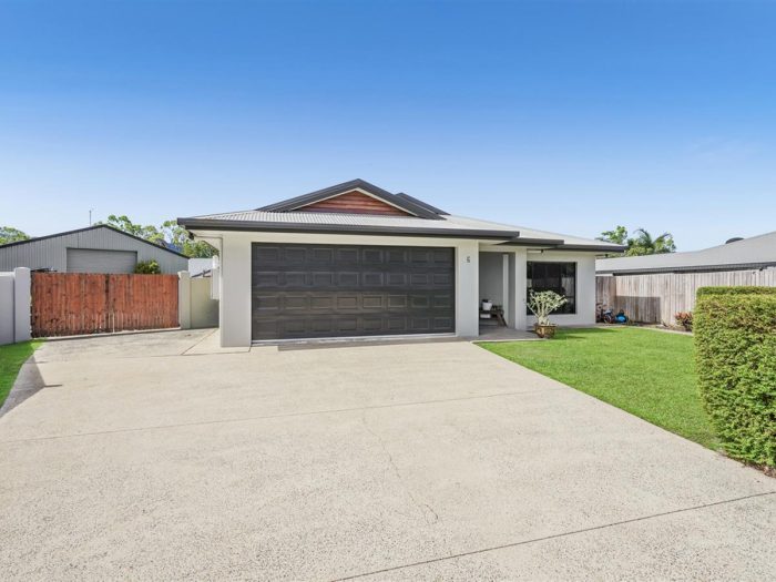 6 Renton Cl, Edmonton QLD 4869, Australia