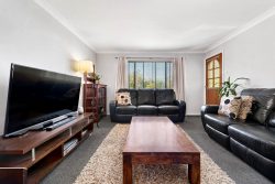 35 Fifth St, Weston NSW 2326, Australia