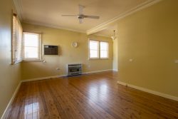 1/1013 Wewak St, North Albury NSW 2640, Australia