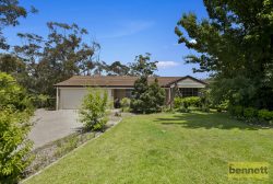 3 Pamela Cres, Bowen Mountain NSW 2753, Australia