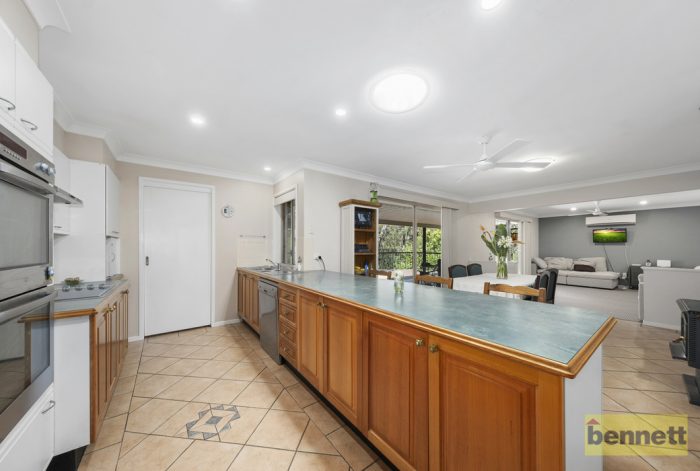 3 Pamela Cres, Bowen Mountain NSW 2753, Australia