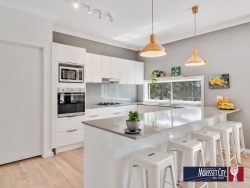 1 Dora St, Morisset NSW 2264, Australia