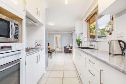 3 Fontenoy St, Young NSW 2594, Australia