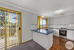 Unit 3/4 Pascoe Ave, Claremont TAS 7011, Australia