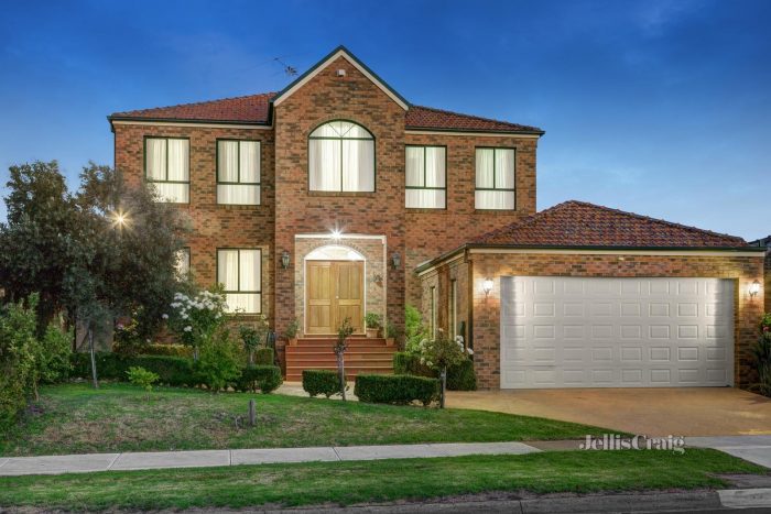 68 Pindari Ave, Mill Park VIC 3082, Australia