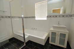 223A Bateman Rd, Brentwood WA 6153, Australia