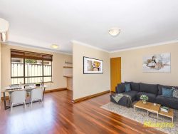 13 Tavistock Cres, Lynwood WA 6147, Australia