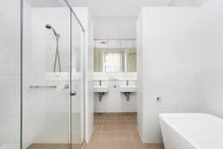 23 Brooks Cct, Lidcombe NSW 2141, Australia