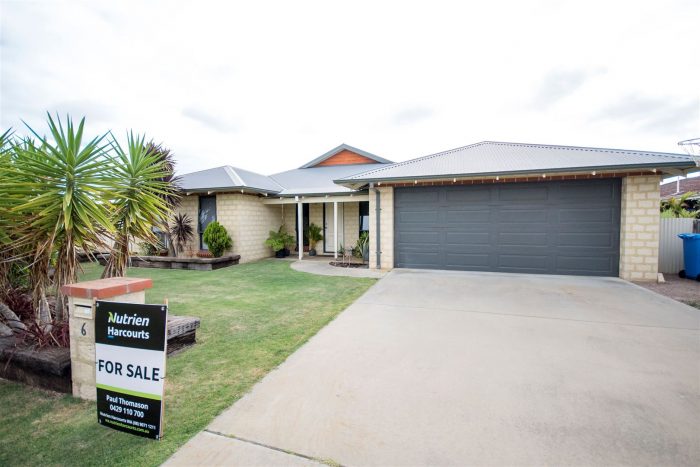 6 Camelia Cres, Castletown WA 6450, Australia