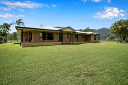 181 Graham Rd, Oakenden QLD 4741, Australia