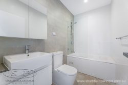 9/24 Hillcrest Ave, Greenacre NSW 2190, Australia