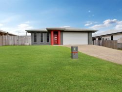 8 Eileen St, Walkerston QLD 4751, Australia