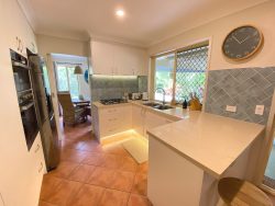 16 Floyd Ct, Parkwood QLD 4214, Australia