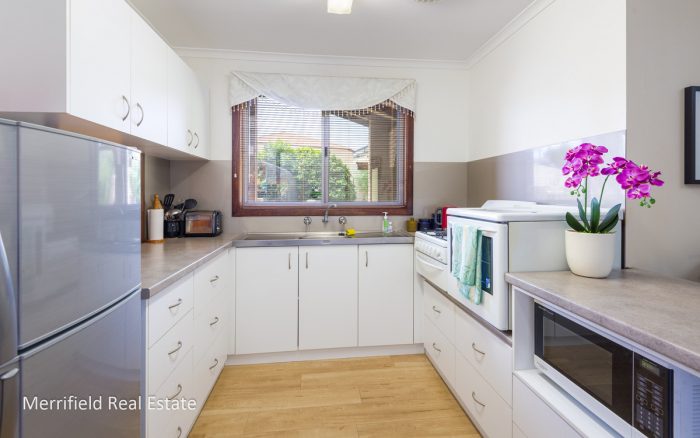 2 Thistle St, Bayonet Head WA 6330, Australia