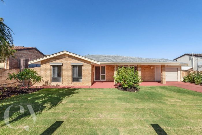 4 Weaver Ct, Noranda WA 6062, Australia