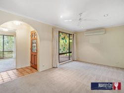 102A Dandaraga Rd, Brightwaters NSW 2264, Australia