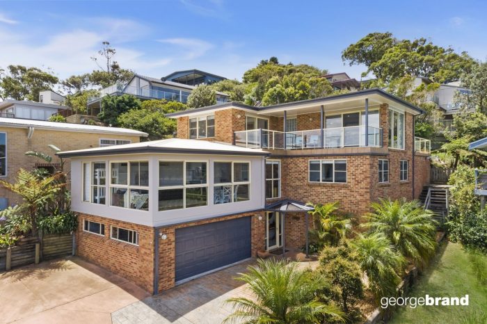 141 Copacabana Dr, Copacabana NSW 2251, Australia