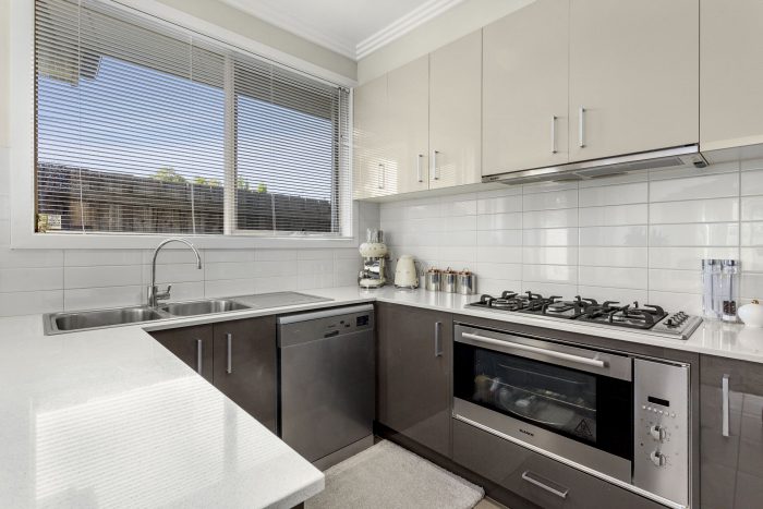 Unit 3/14 Florence St, Coburg VIC 3058, Australia