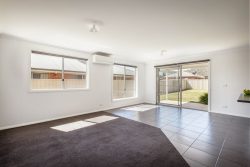 13 Mackey St, Wodonga VIC 3690, Australia