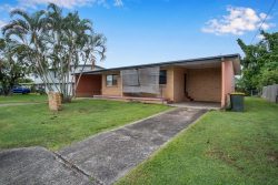 4 Pitkin St, Walkerston QLD 4751, Australia