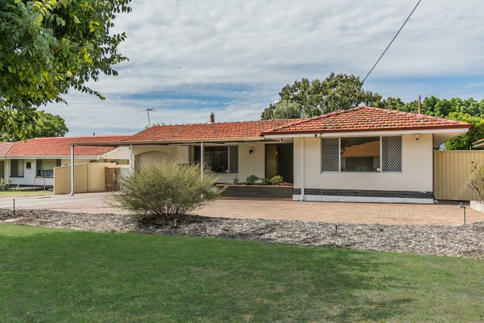 44 McBeth Way, Kardinya WA 6163, Australia