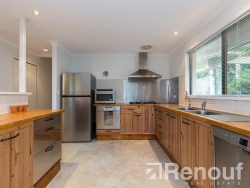 162A Rochdale Rd, Mount Claremont WA 6010, Australia