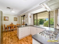 14 Ravenslea Dr, Parkwood WA 6147, Australia