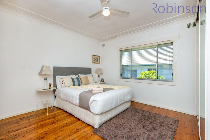 3 Beach Rd, Redhead NSW 2290, Australia