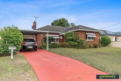 327 Grand Promenade, Dianella WA 6059, Australia