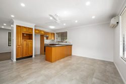 20 Seladon Ave, Wallsend NSW 2287, Australia