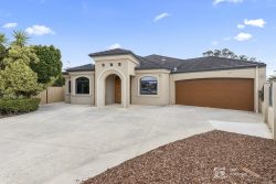 18 Setoma Ct, Joondalup WA 6027, Australia