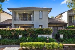 4 Balmoral Terrace, Harrington Park NSW 2567, Australia