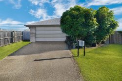 5 Meghan Ct, Caboolture QLD 4510, Australia