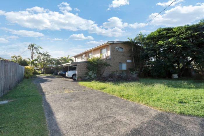 Unit 2/18 Gable St, East Mackay QLD 4740, Australia