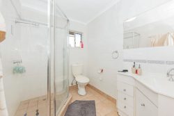 Unit 2/18 Gable St, East Mackay QLD 4740, Australia