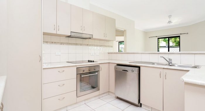 8 Kenbi Pl, Rosebery NT 0832, Australia