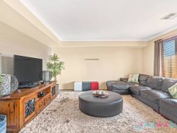 5 Lyndon Rd, Golden Bay WA 6174, Australia