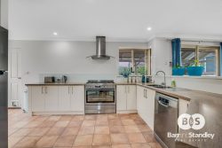 4 Marine Dr, Leschenault WA 6233, Australia